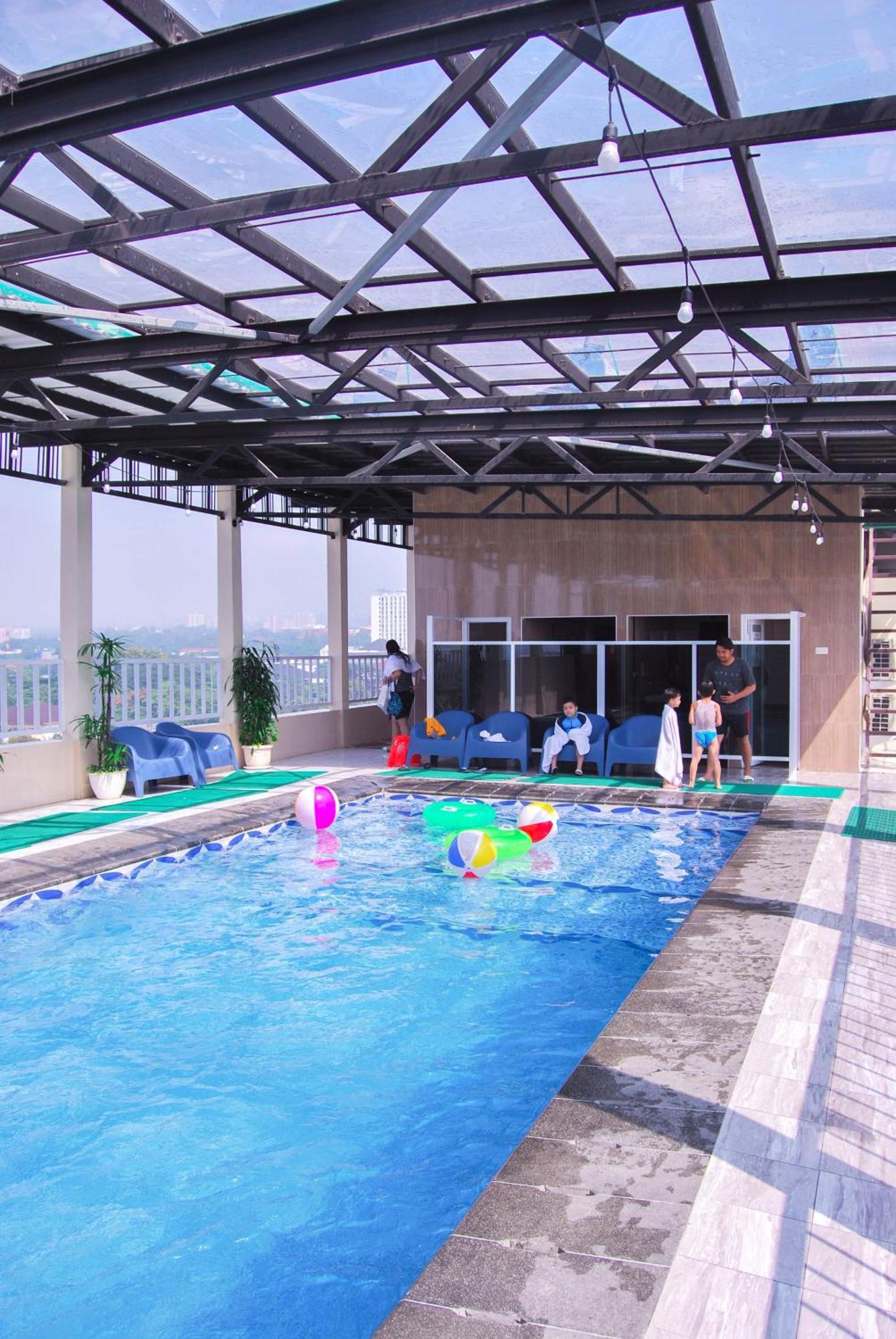 Tebu Hotel Бандунг Экстерьер фото