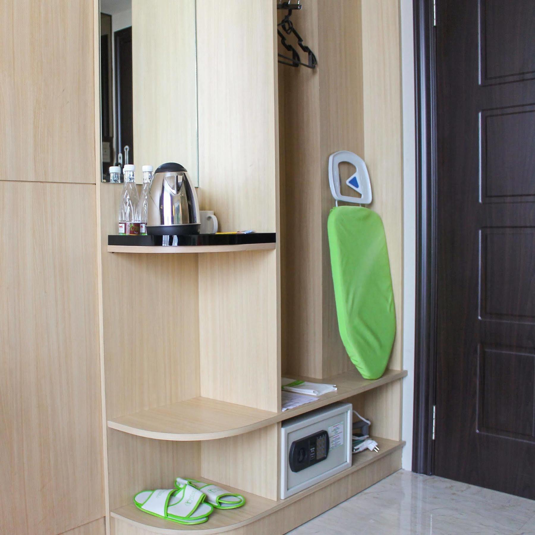 Tebu Hotel Бандунг Экстерьер фото
